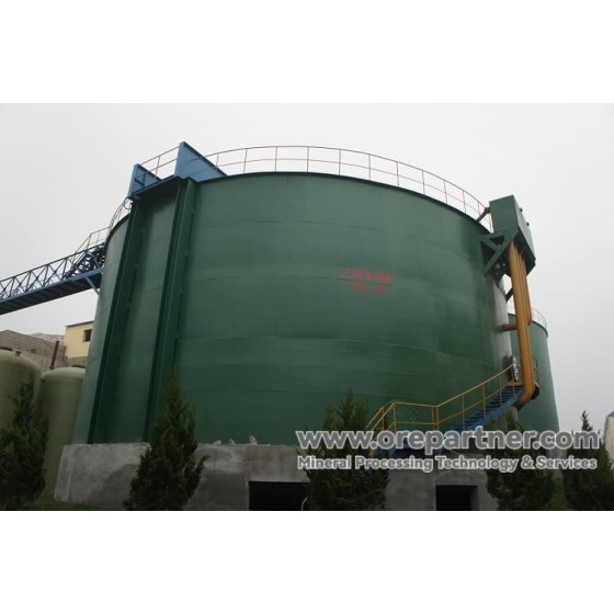 Solutions pour le traitement de l'or