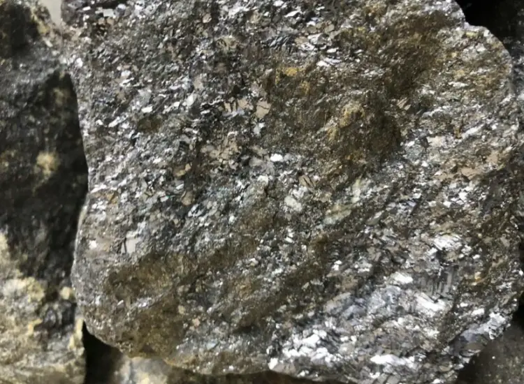 Test de séparation par flottation du minerai sulfuré de cuivre-plomb-zinc