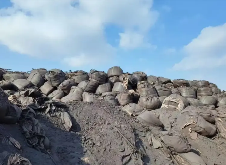 Essai d'enrichissement de la teneur d'un concentré de minerai de fer réfractaire