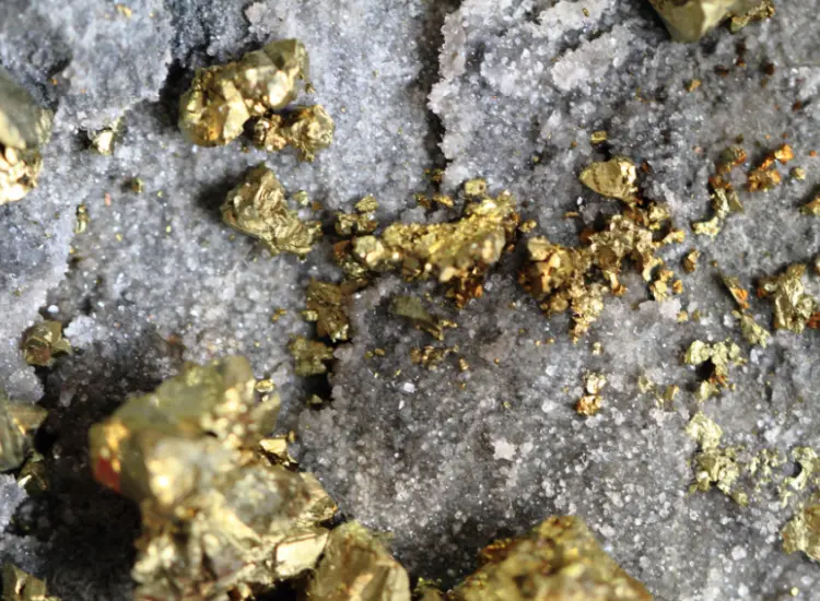 Test de traitement du minerai d'or à forte teneur en arsenic